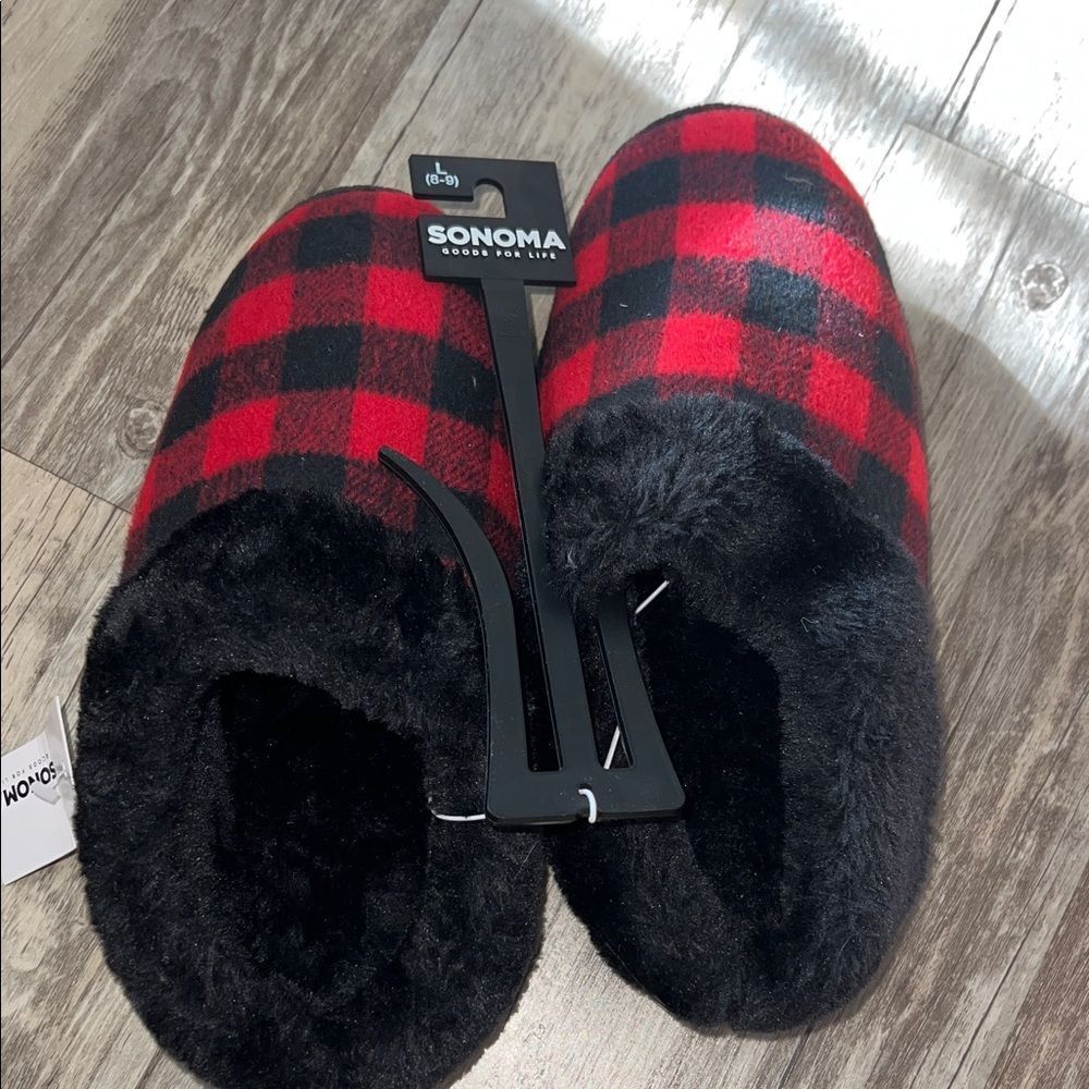 Sonoma Red and Black Plaid Women's Slippers